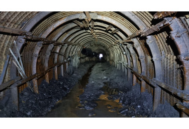 Arrancamos el 2026 en la galería de emergencia de Laciana. Proyecto Fundación Santa Barbara